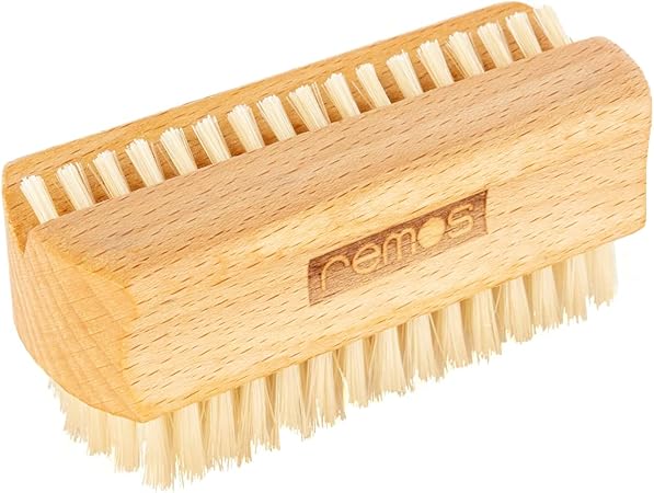 Remos Hand and Nail Brush Beech Wood with Natural Bristle for Nail Cleaning