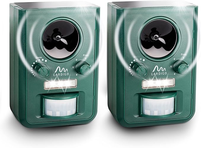 GARDIGO® Animal Repeller Ultrasonic Solar – Set of 2 I Marten Repellent, Cat Deterrent with Flash Light I Multi Frequency Device, 5 Modes, Total Area Approx. 75 m² (approx. 9 m, 110°) I Batteries and